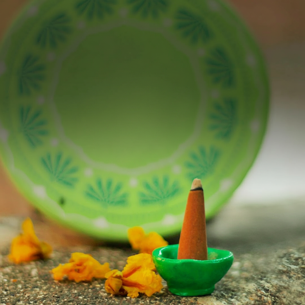 Tulsi I Holy Basil Incense Cones (Charcoal-free)